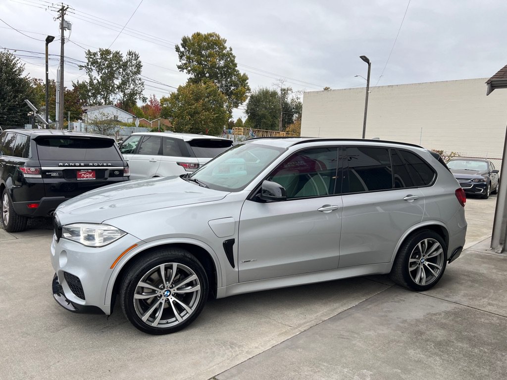 Used 2016 BMW X5 xDrive40e w/ M Sport AWD/4WD image 4