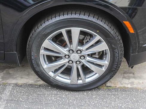 Used 2024 Cadillac XT5 Premium Luxury FWD image 9