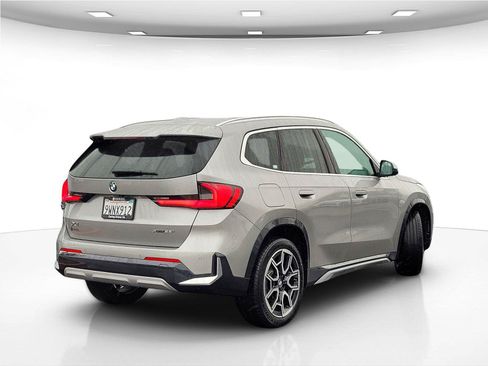 Used 2026 BMW X1 xDrive28i AWD/4WD image 6