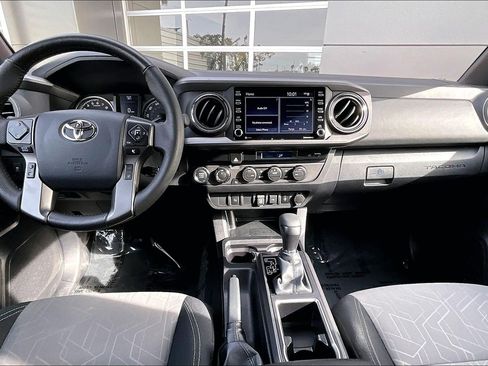 Used 2023 Toyota Tacoma SR image 15