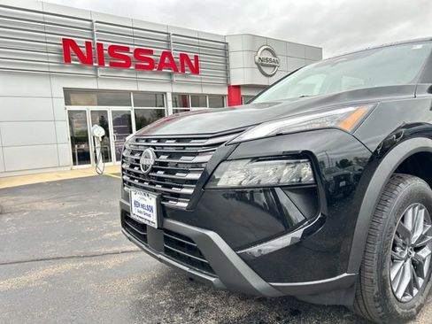 New 2026 Nissan Rogue SV AWD/4WD image 13