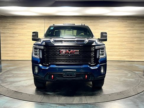 Used 2023 GMC Sierra 2500 AT4 w/ AT4 Premium Plus Package AWD/4WD image 4