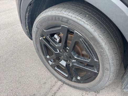 Certified 2025 Kia Telluride SX X-Line image 2