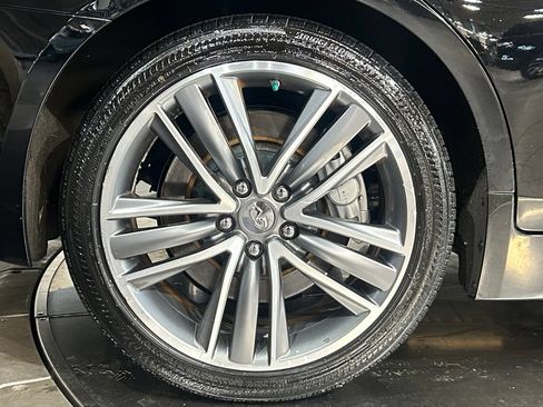 Used 2015 INFINITI Q50 AWD w/ Technology Package image 22