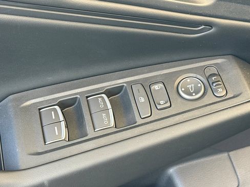 Used 2026 Honda Accord SE image 12