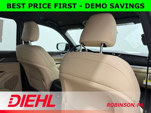 New 2025 Jeep Grand Cherokee L Limited w/ Black Appearance Package image 13