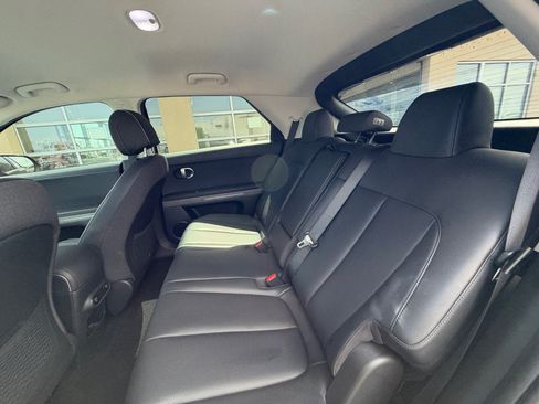 Used 2022 Hyundai Ioniq 5 SEL w/ Cargo Package RWD image 17