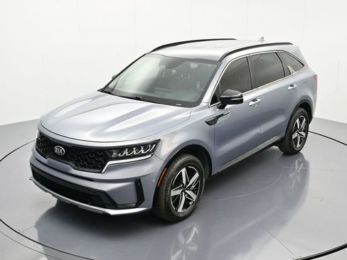 Used 2021 Kia Sorento S image 29