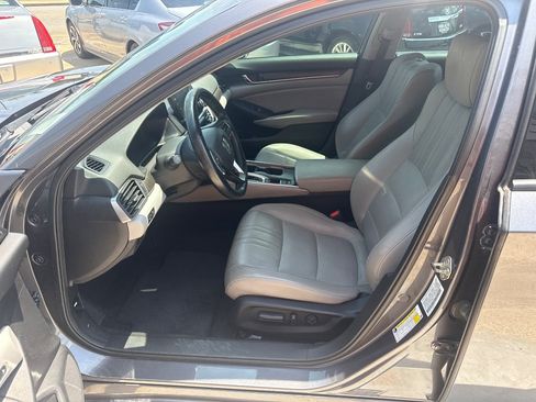 Used 2018 Honda Accord EX-L image 11