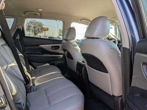 Used 2017 Nissan Murano S w/ Navigation Package image 26
