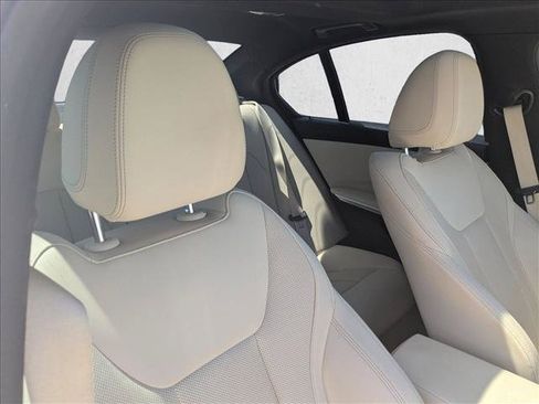 Used 2022 BMW 330i Sedan w/ Convenience Package RWD image 19