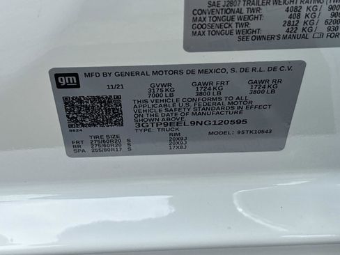 Certified 2022 GMC Sierra 1500 AT4 w/ AT4 Premium Package AWD/4WD image 37