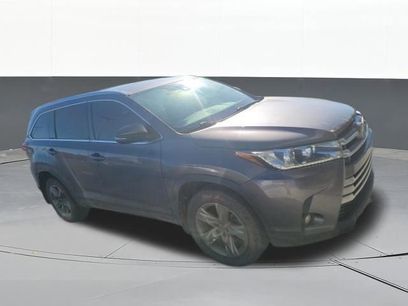 Used 2019 Toyota Highlander Limited