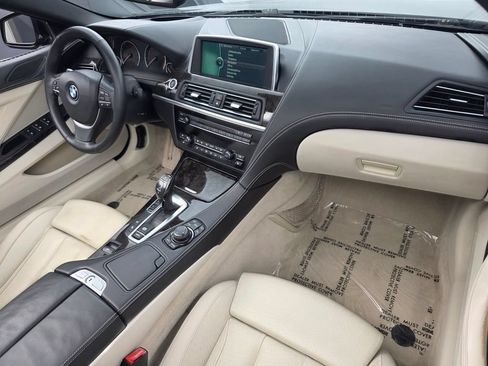 Used 2012 BMW 650i Convertible RWD image 32