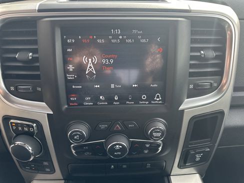 Used 2020 RAM 1500 Classic Warlock w/ Luxury Group image 15