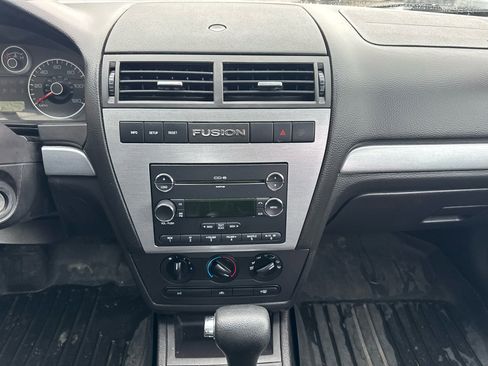 Used 2009 Ford Fusion SE image 11