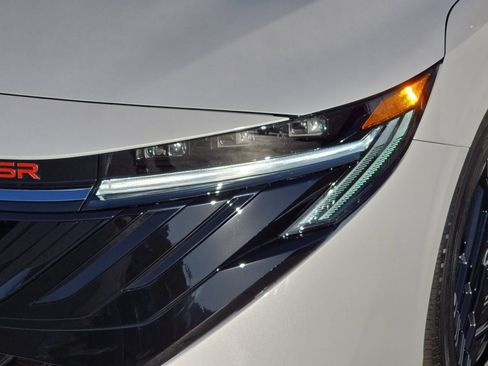 New 2026 Nissan Sentra SR w/ Floor Mat Package FWD image 27