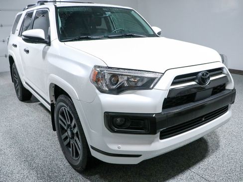 Used 2023 Toyota 4Runner Limited AWD/4WD image 5