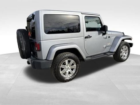 Used 2013 Jeep Wrangler Sahara image 6