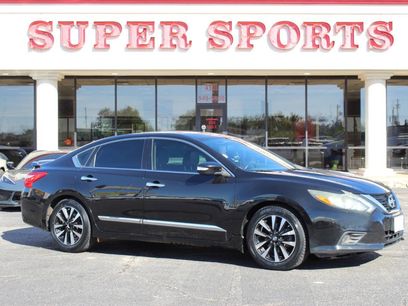 Used 2017 Nissan Altima 2.5 SL w/ Technology Package