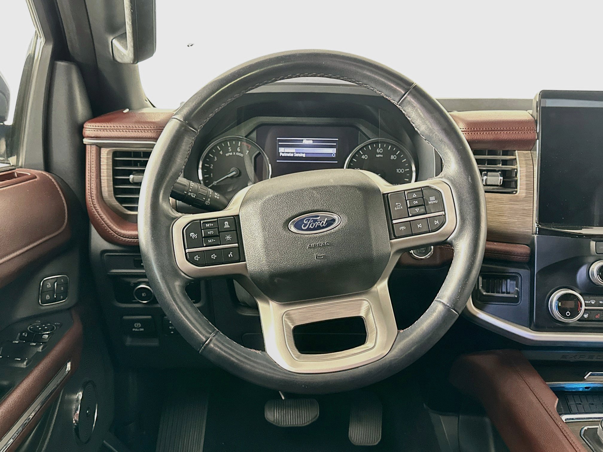 Used 2024 Ford Expedition Limited RWD image 18