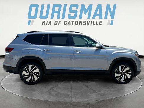 Used 2025 Volkswagen Atlas SE AWD/4WD image 7
