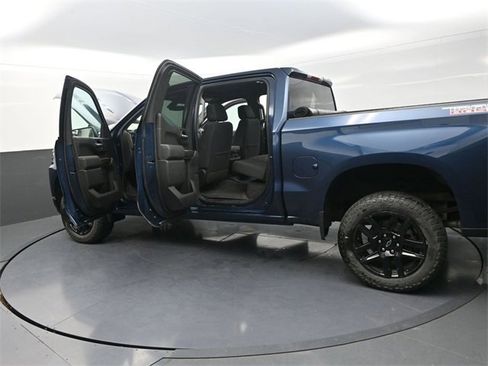 Used 2021 Chevrolet Silverado 1500 LT Trail Boss w/ Bed Protection Package image 39