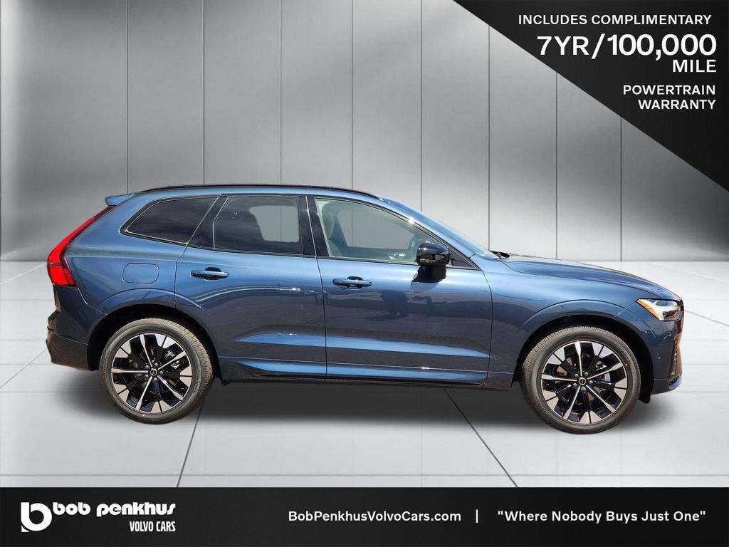 New 2026 Volvo XC60 B5 Plus w/ Protection Package Premier AWD/4WD image 24