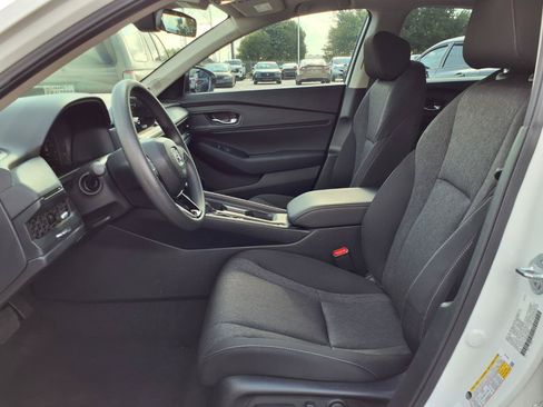 Certified 2026 Honda Accord SE image 17