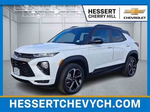 Certified 2022 Chevrolet TrailBlazer RS w/ Technology Package image 1