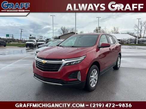 Used 2023 Chevrolet Equinox LT AWD/4WD image 1