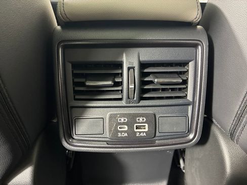 Certified 2025 Subaru Forester Limited w/ Protection Package AWD/4WD image 28