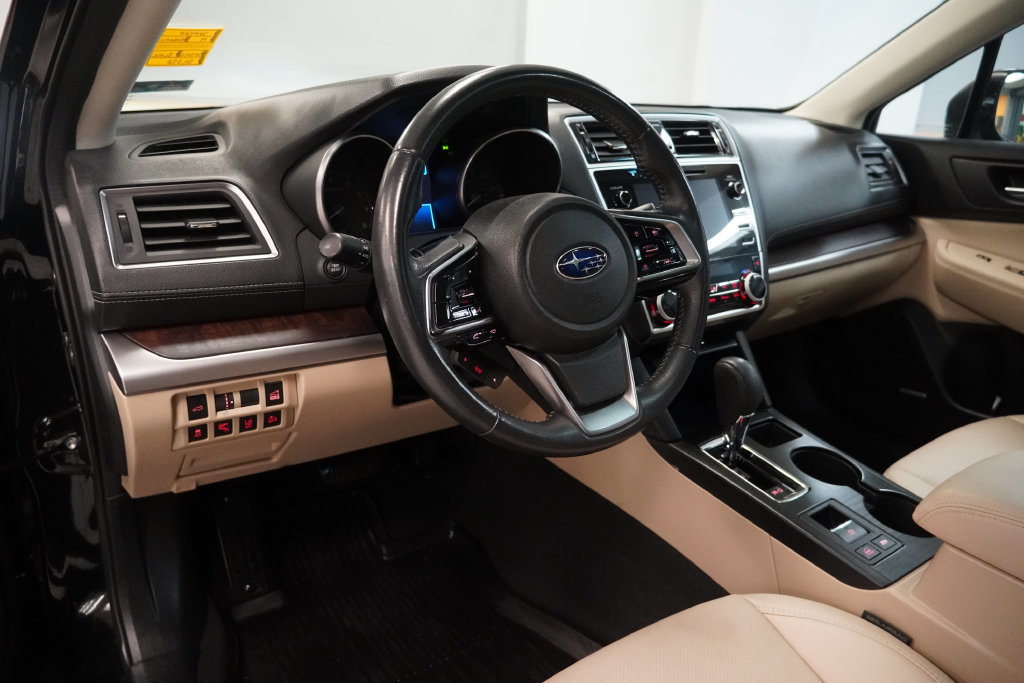 Used 2019 Subaru Outback 2.5i Limited AWD/4WD image 5