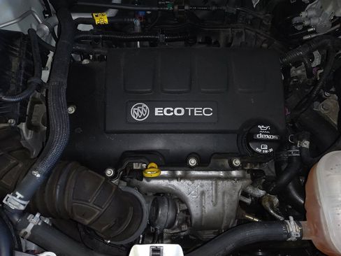 Used 2019 Buick Encore Preferred w/ Safety Package image 30