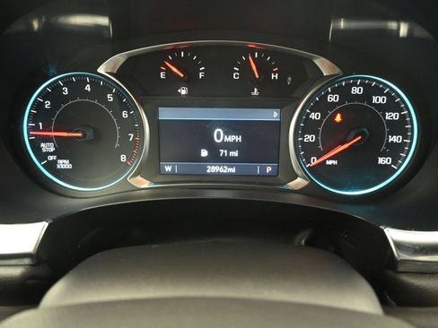 Used 2023 Chevrolet Traverse LT AWD/4WD image 14