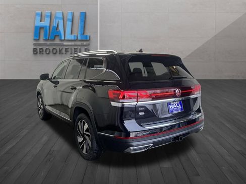 New 2026 Volkswagen Atlas SEL image 3