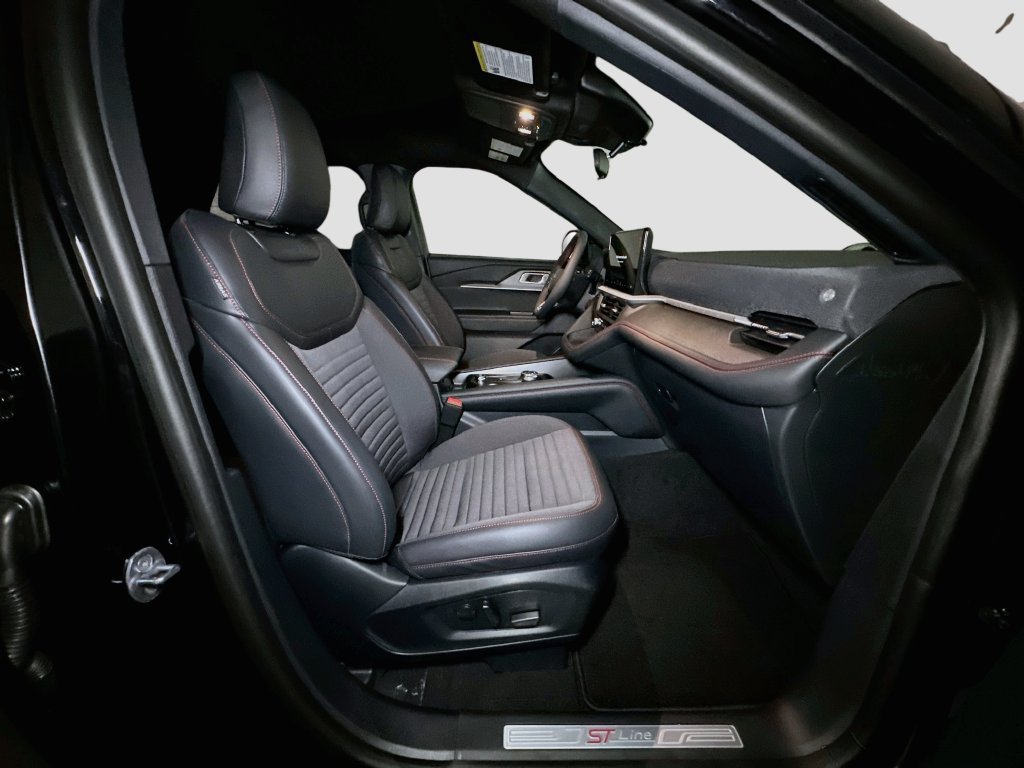 New 2027 Ford Explorer ST-Line AWD/4WD image 34
