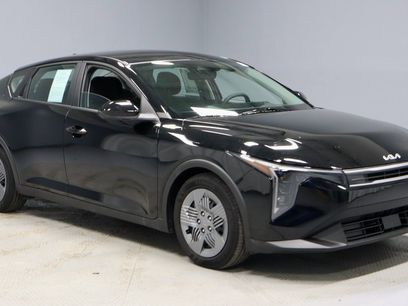 Used 2025 Kia K4 LX