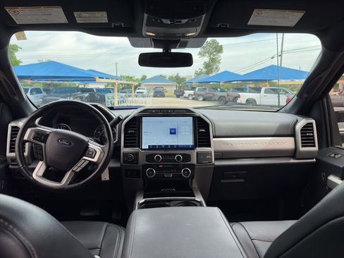 Used 2022 Ford F250 Lariat AWD/4WD image 18