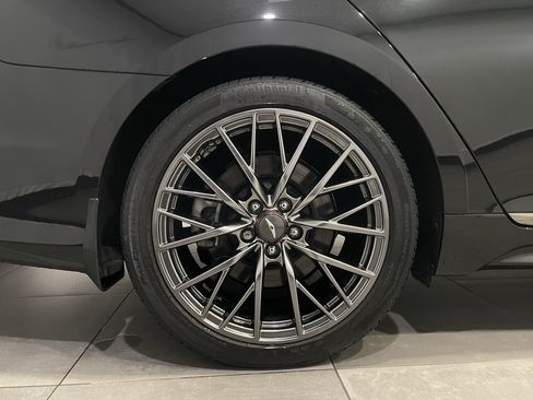 Used 2019 Genesis G80 3.3T Sport RWD image 9