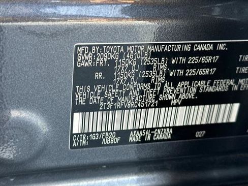 Certified 2024 Toyota RAV4 LE image 33