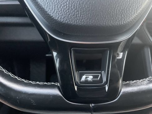 Used 2019 Volkswagen Jetta R-Line FWD image 31
