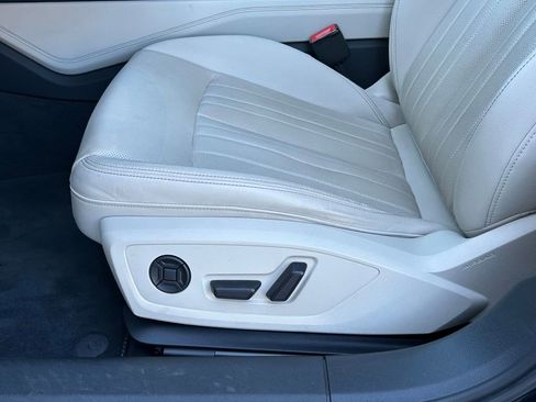 Used 2023 Audi A6 Premium Plus w/ Premium Plus Package image 16