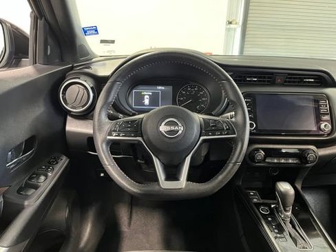 Used 2024 Nissan Kicks SR FWD image 21