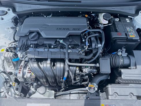 New 2026 Hyundai Elantra Sport FWD image 22