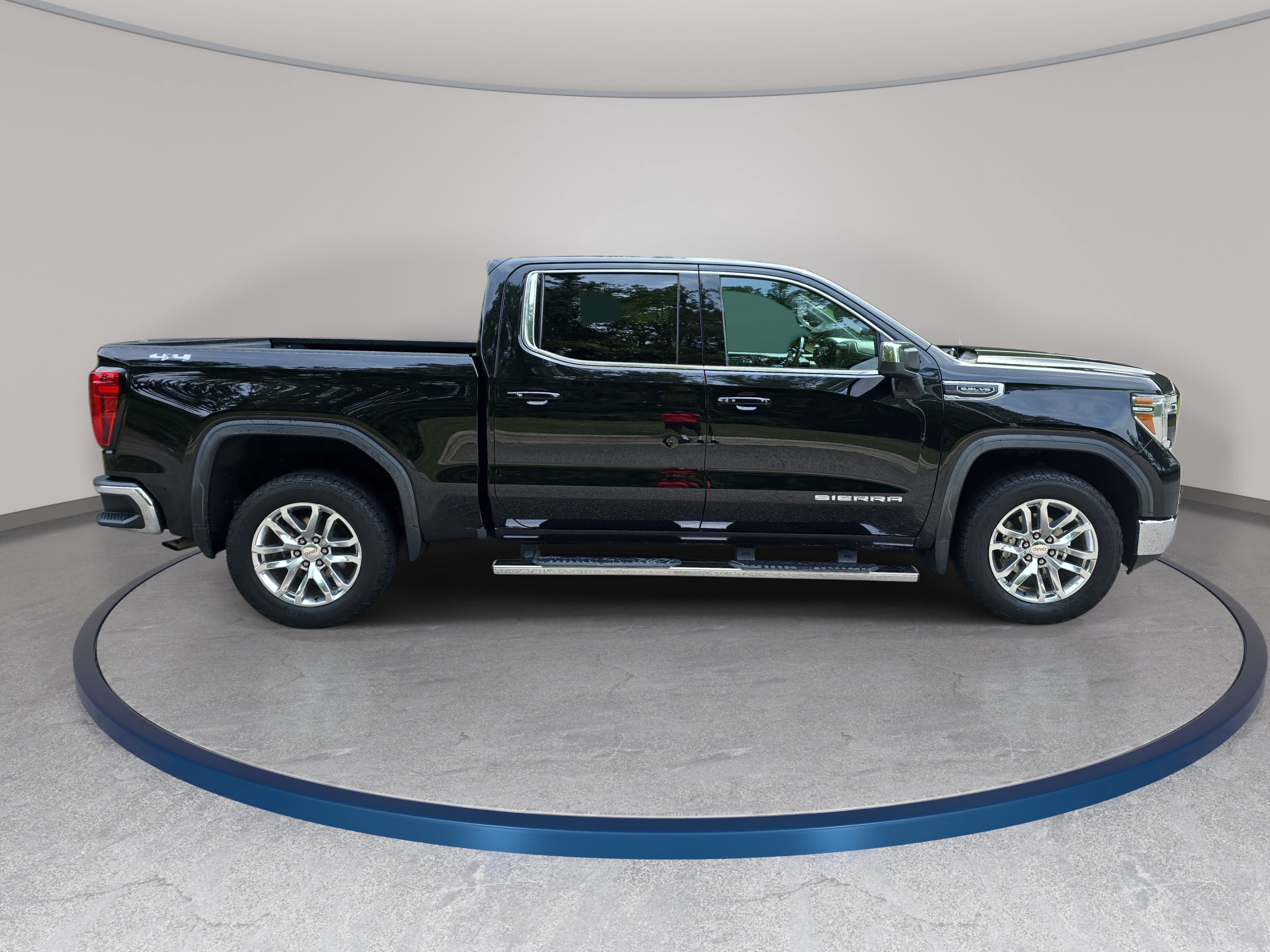 Used 2020 GMC Sierra 1500 SLE w/ SLE Value Package AWD/4WD image 4