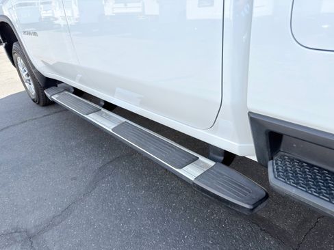 Used 2025 Chevrolet Silverado 2500 LT w/ Convenience Package image 43