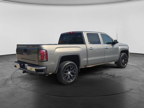 Used 2017 GMC Sierra 1500 SLT w/ SLT Premium Package AWD/4WD image 10