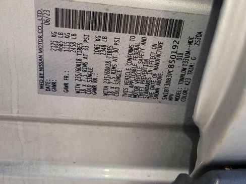 Used 2023 Nissan Rogue SV image 13