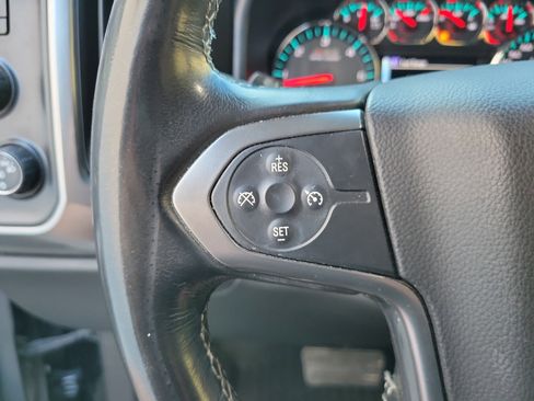 Used 2018 Chevrolet Silverado 1500 LT w/ All Star Edition image 28